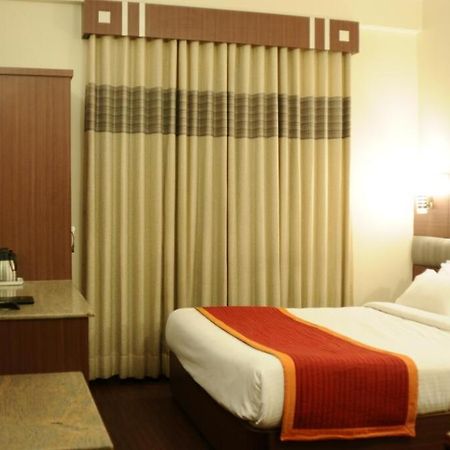 Hotel Aroma Classic ชัยปุระ ภายนอก รูปภาพ